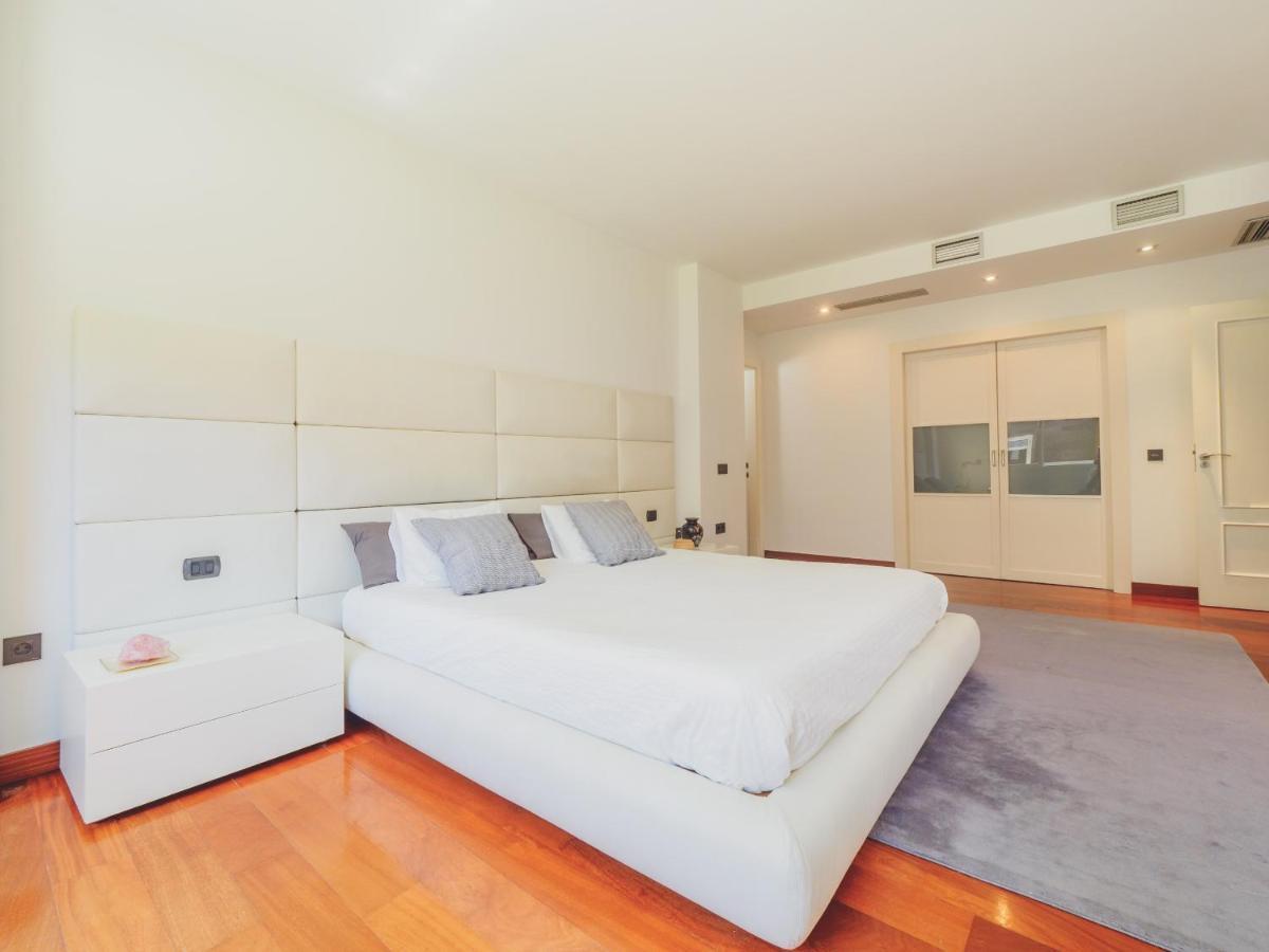 マラガ Cubo'S Gibralfaro House Centerヴィラ エクステリア 写真